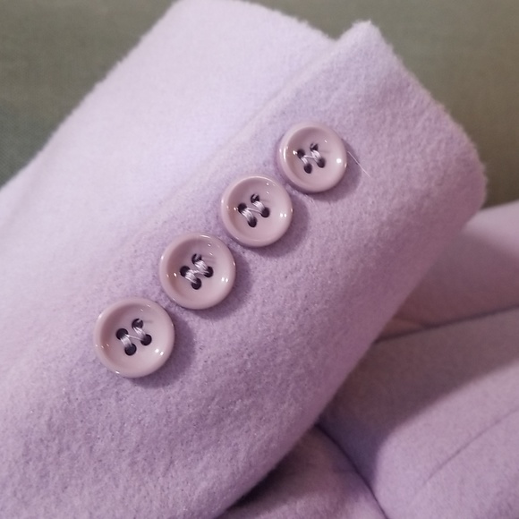 Louben made in Canada wool cashmere mix size 10.  Lavender.  Staple for capsule - Picture 13 of 13